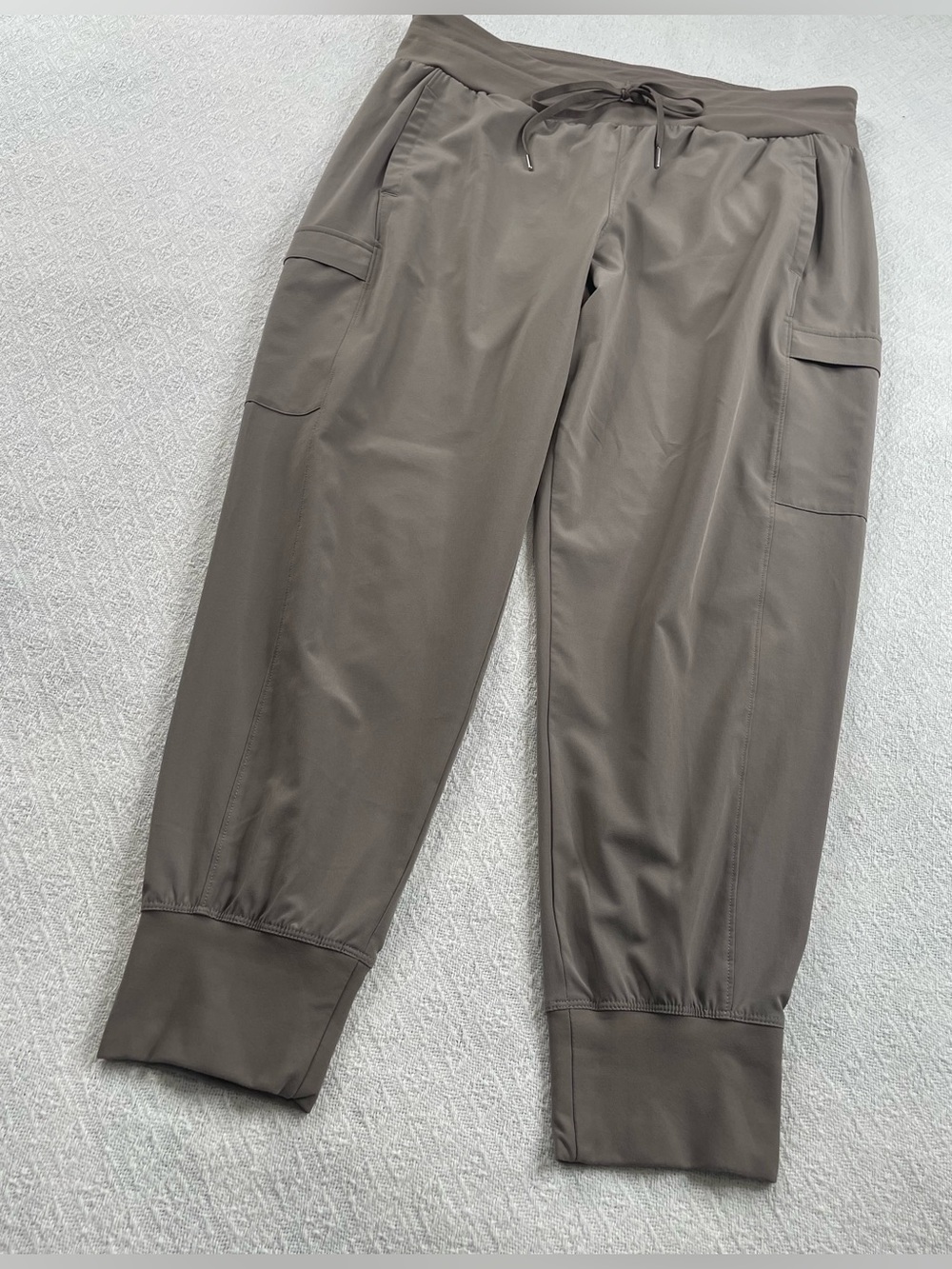 Calia  Taupe Jogger Pants with Cargo Pockets~ Size Large ~ Athletics‎